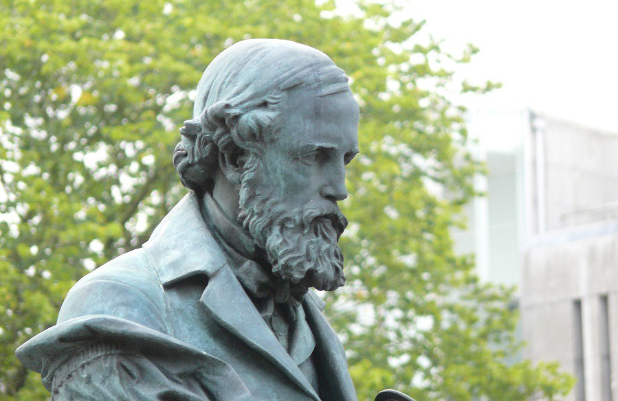 El 13 de junio de 1831 nace el padre del electromagnetismo, James Clerk Maxwell